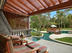 Palace Club Lagoon Access