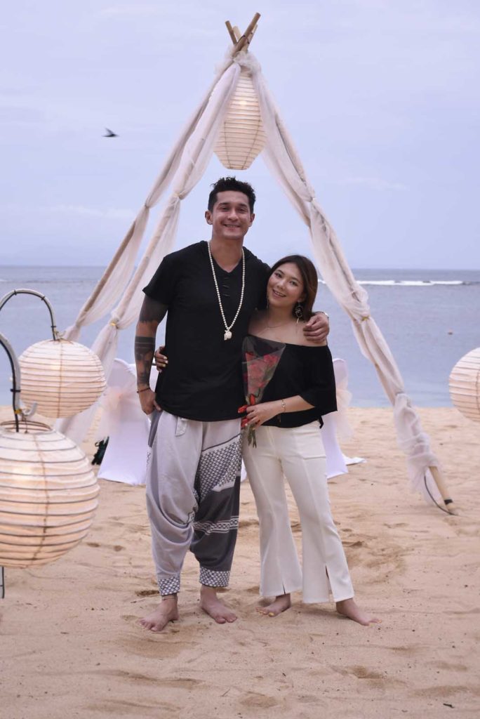 Loving couple Miller Khan and girlfriend enjoy a romantic dinner at Nusa Dua Beach Hotel & Spa
